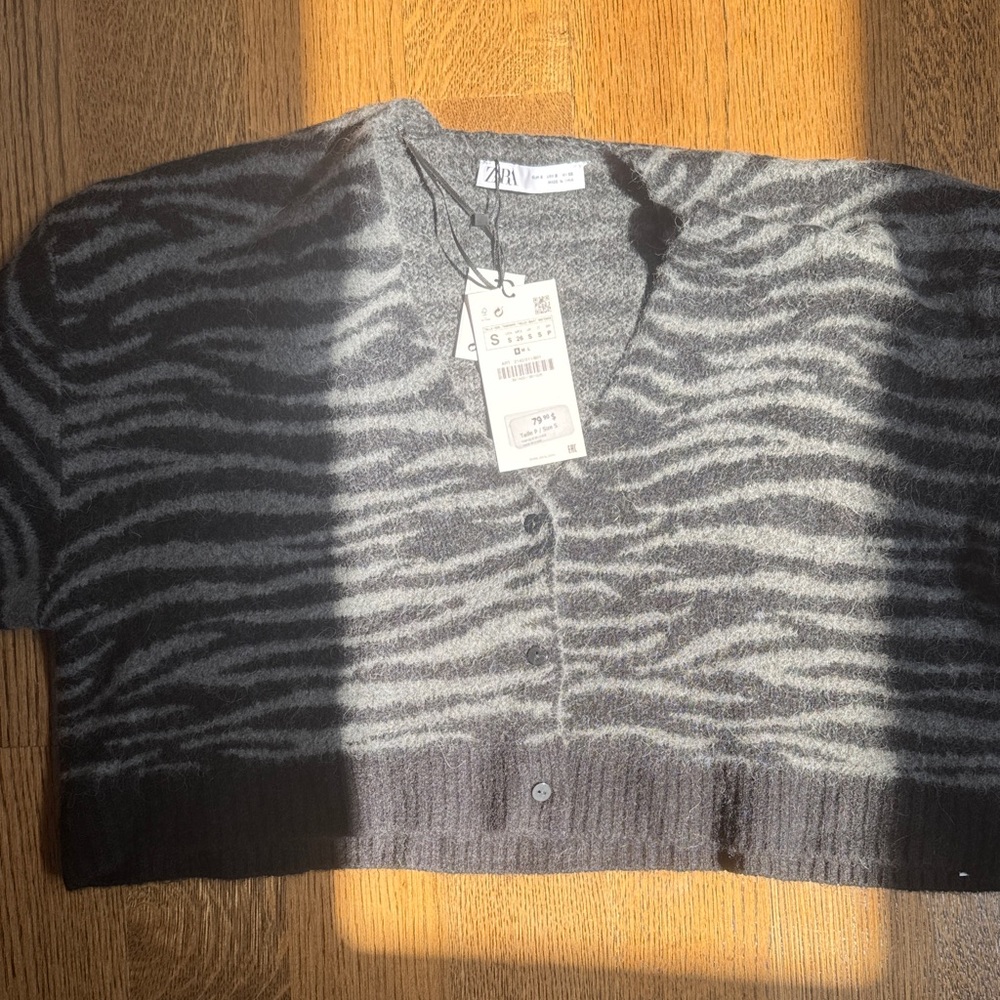 Zara Black & Gray Zebra Pattern Cardigan - long sleeve - NEW WITH TAGS - size S